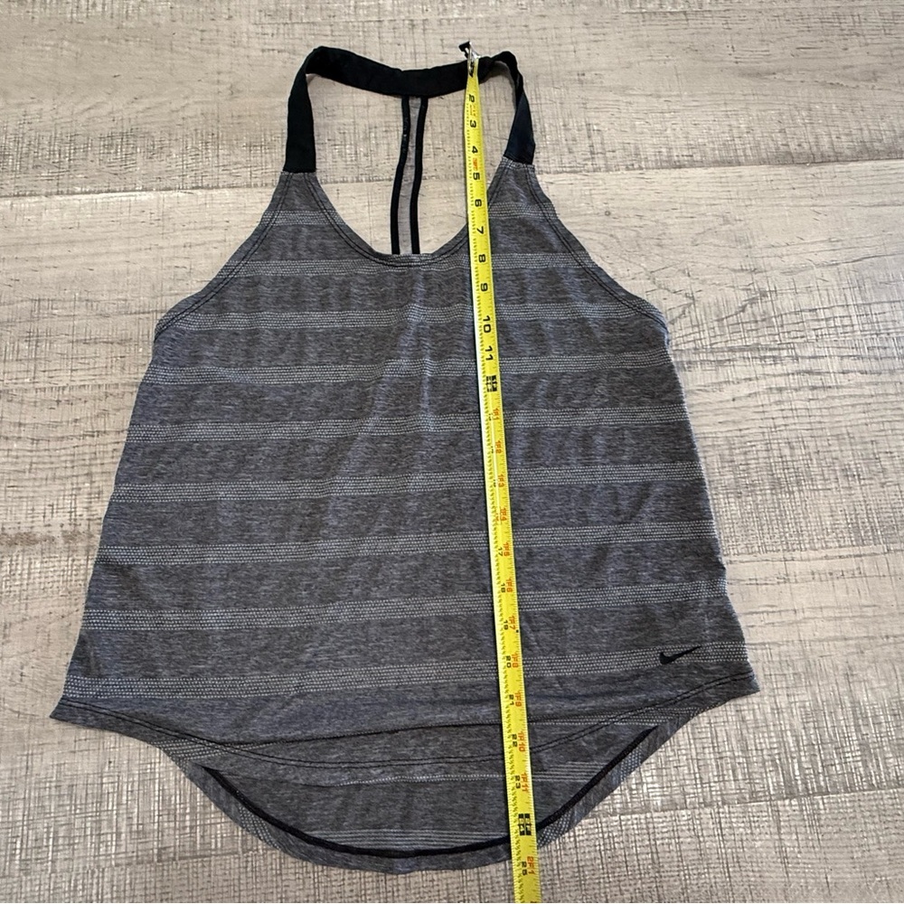 Nike Black and Grey RacerBack Workout Tank Size Small - Picture 4 of 7